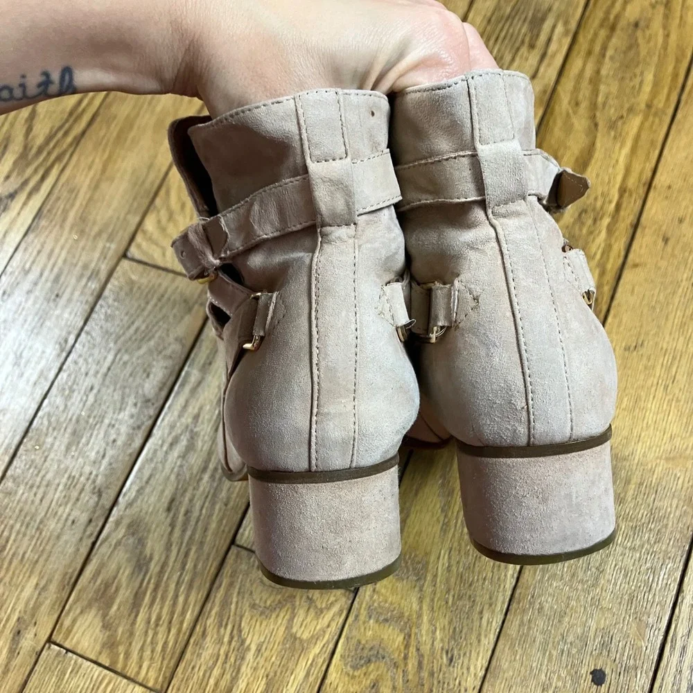 Jeffrey Campbell Free People Suede Ankle Boots Pink Buckle Pointed Toe Size‎ 7